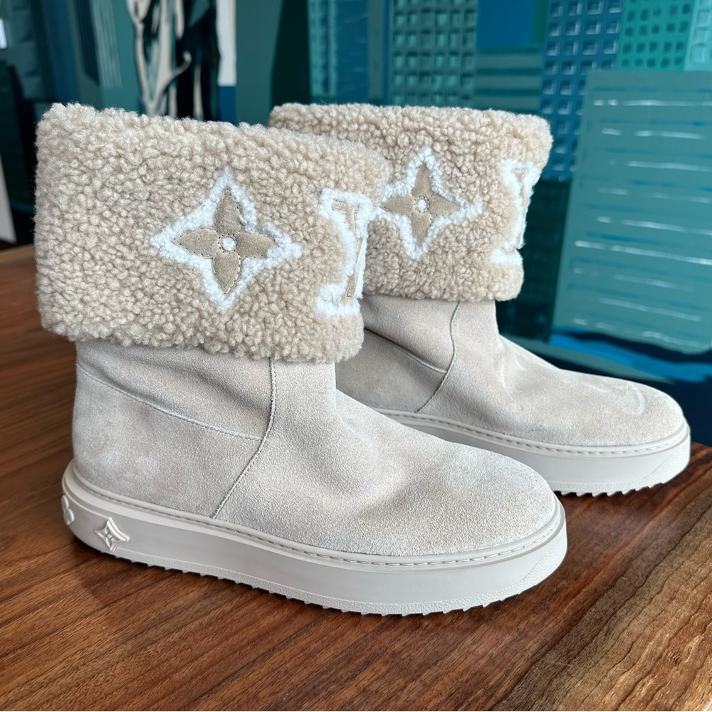 Louis Vuitton Shearling Logo Boots